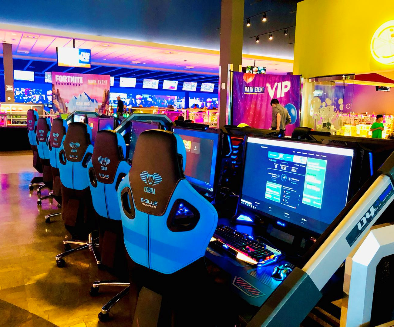 Year-Round Next-Gen Gaming! E-Sports Vegas Style @ White Lake Speedway!